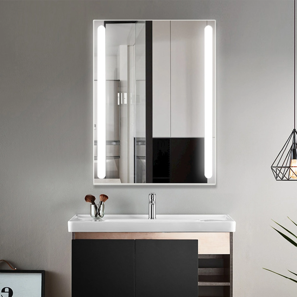 สี่เหลี่ยมผืนผ้าสี่เหลี่ยมติดผนัง LED Lighted Bathroom Make up Mirror ของตกแต่งบ้านพร้อมฟังก์ชั่น Anti-Fog Glass Mirror Smart Home