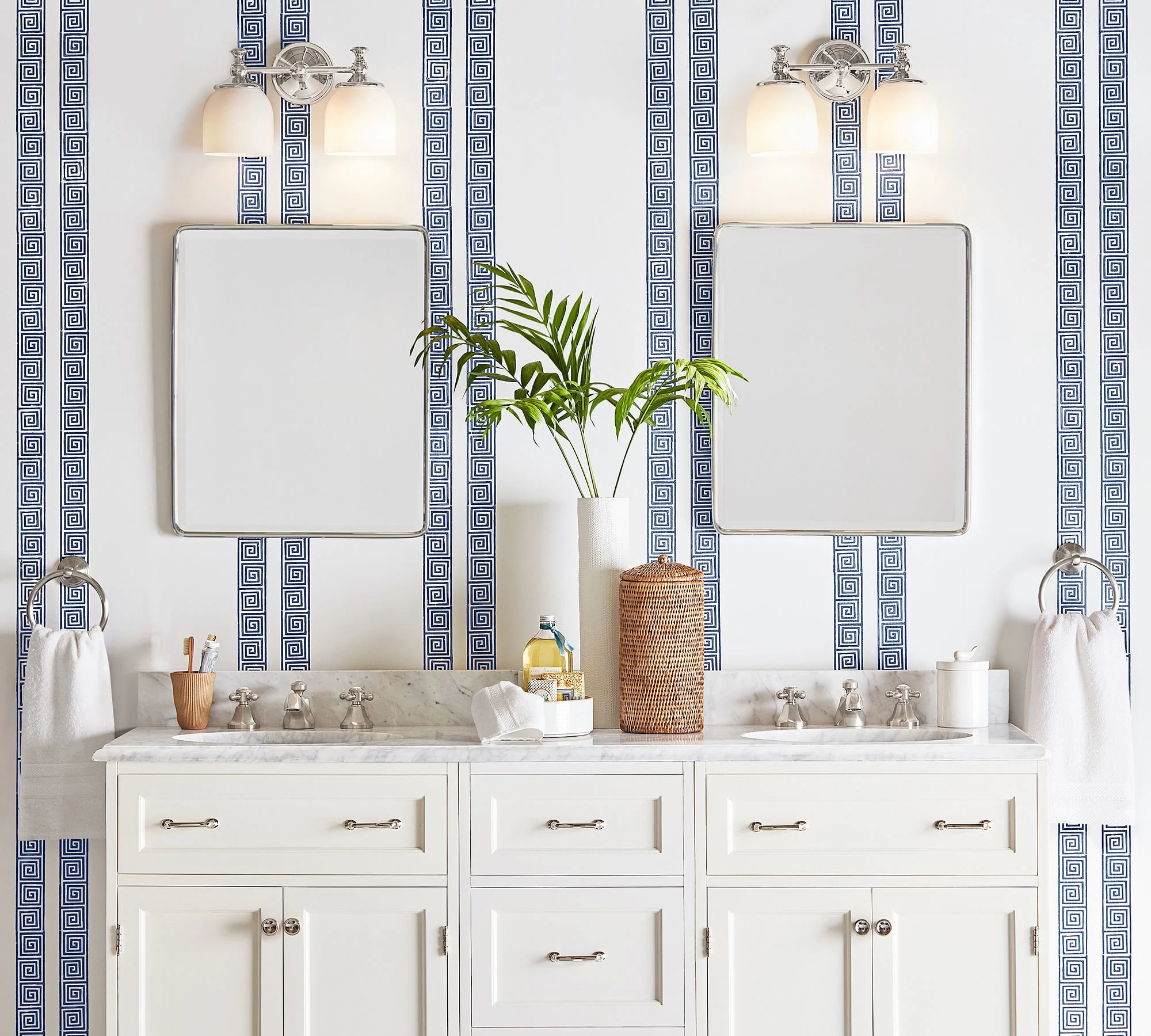 กระจกอาบน้ำ Smart Antifog Vanity Wall Mounted Mirror with Shaving Mirror Bathroom